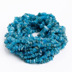 Απατίτης - Apatite χρώμα μπλε σχήμα τσιπς 4-6 mm