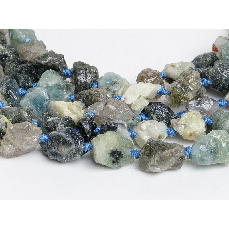 Ακουαμαρίνα - Aqua marine χρώμα μπλε ανοικτό σχήμα ακανόνιστο cut 6-8 mm
