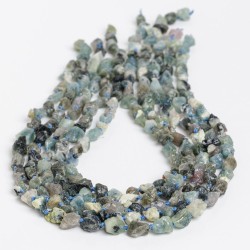 Ακουαμαρίνα - Aqua marine χρώμα μπλε ανοικτό σχήμα ακανόνιστο cut 6-8 mm